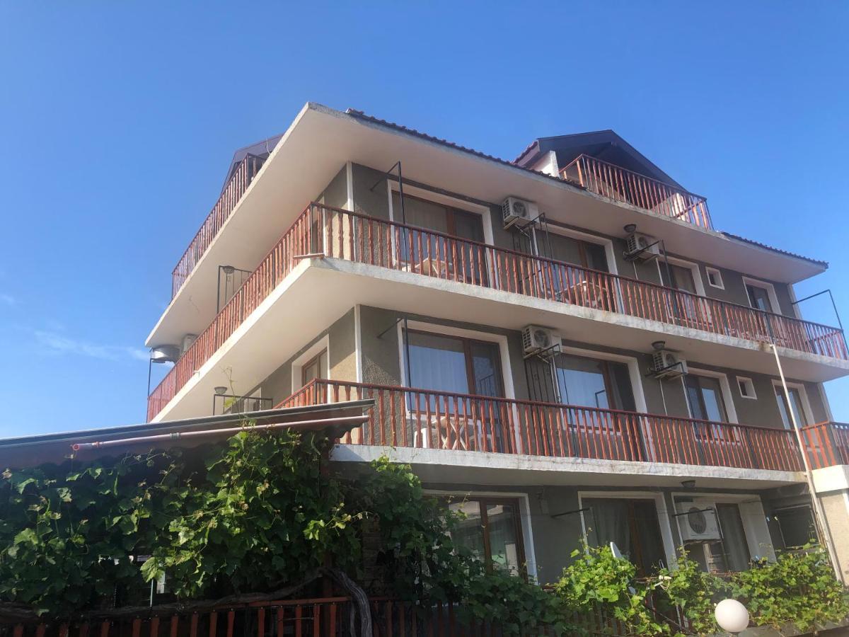 Stoyko'S Guest House Pomorie Exterior foto